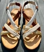 Nieuwe sandalen maat 39 goud-beige-bruin-wit, Bruin, Zo goed als nieuw, Sandalen of Muiltjes, Ophalen of Verzenden