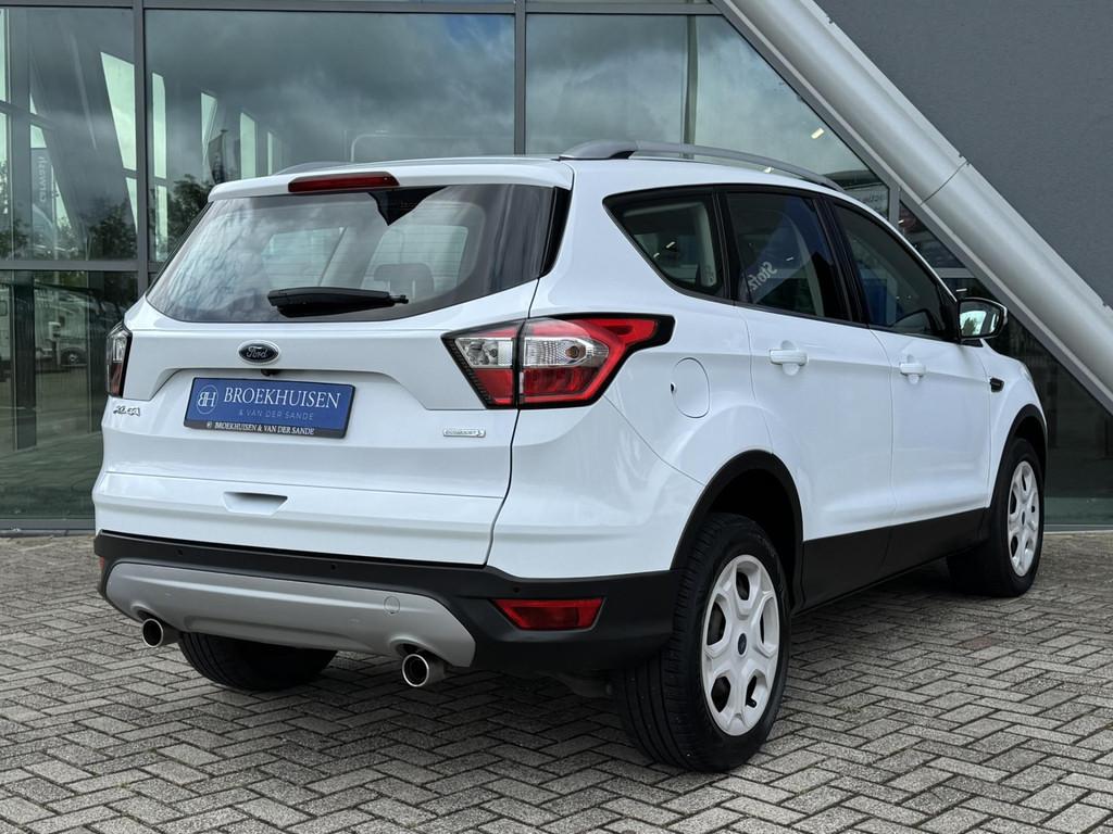 Ford Kuga 1.5 EcoBoost Trend Ultimate Camera / Navigatie / C, Auto's, Ford, Voorwielaandrijving, 4 cilinders, Wit, Bedrijf