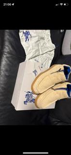Burberry sneakers - nieuw, Kleding | Dames, Schoenen, Ophalen of Verzenden, Nieuw, Beige, Sneakers of Gympen