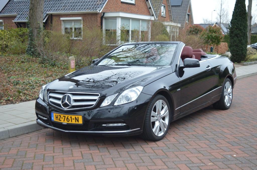 Mercedes-Benz E-klasse Cabrio 350 CDI Elegance navi/trekhaak, Auto's, Mercedes-Benz, Automaat, Euro 5, Achterwielaandrijving, 197 €/maand