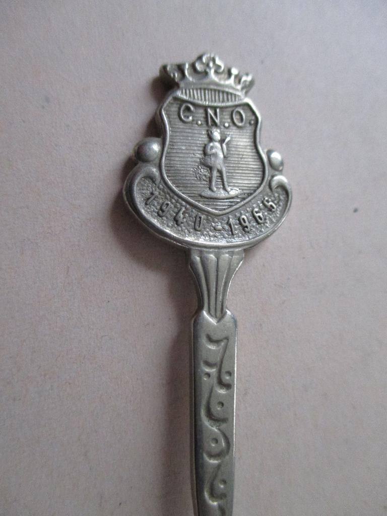 Lepeltje  C.N.O. 1940-1945, Verzenden, Zo goed als nieuw