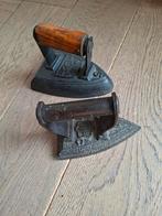 Twee oude strijkijzers, Ophalen