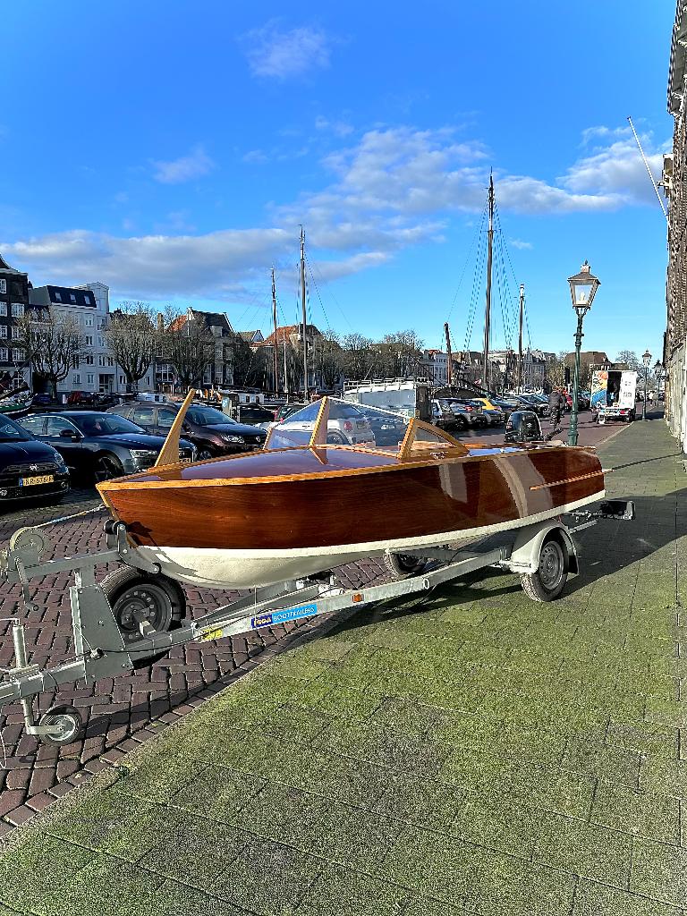 Klassieke houten speedboot incl. Suzuki 20 pk EFI en trailer, Watersport en Boten, Speedboten, Ophalen, Zo goed als nieuw, Minder dan 70 pk