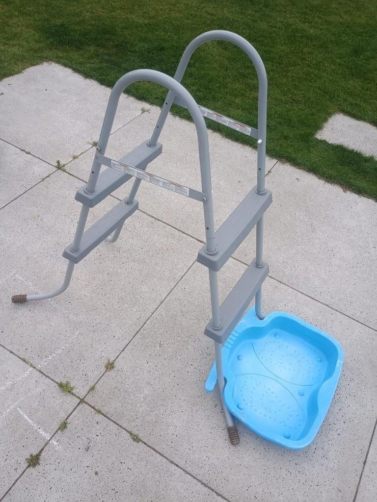 zwembadtrap en voetenbad, Tuin en Terras, Zwembad-toebehoren, Ophalen, Gebruikt, Ladder