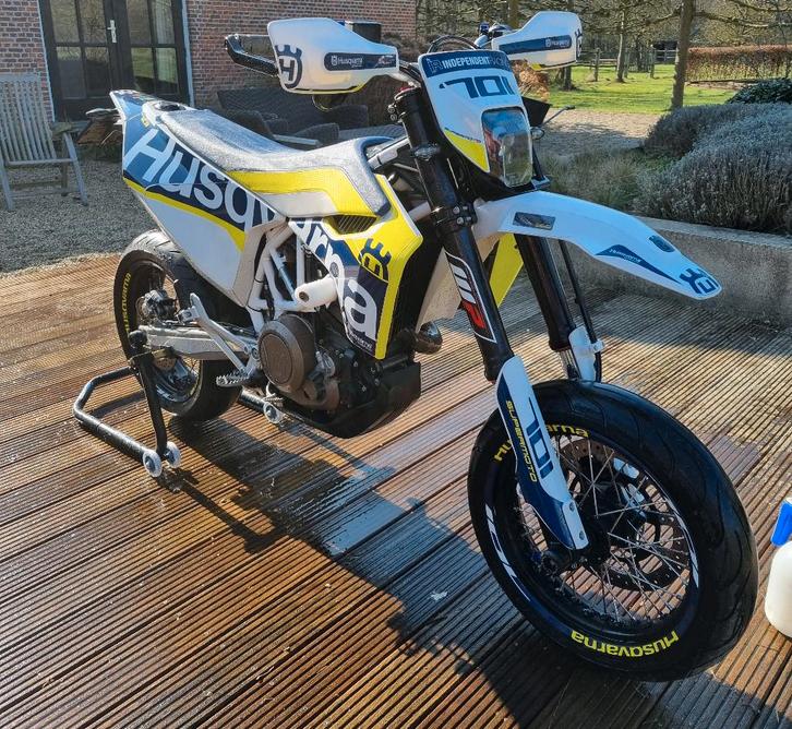 Husqvarna 701 Supermoto A2 Vol Vermogen, Motoren, Motoren | Husqvarna, Particulier, SuperMoto, 12 t/m 35 kW, 1 cilinder, Minimaal motorrijbewijs A2