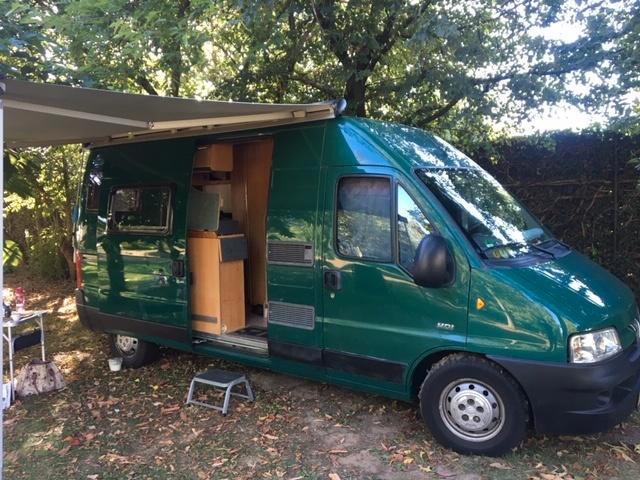 Pössl buscamper, 2004, 171.000 km, Caravans en Kamperen, Campers, Particulier, tot en met 4, Buscamper of Camperbus, Pössl, Overige merken