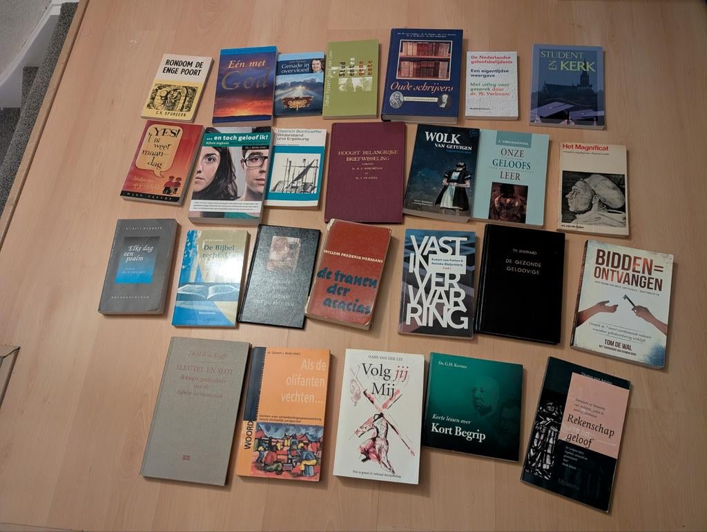 Pakket van 26 christelijke boeken, Ophalen of Verzenden, Gelezen, Christendom | Protestants