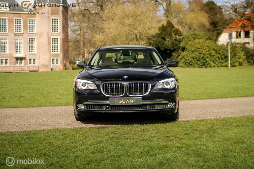 BMW 7-serie 740i | PANO | ADAPTIVE CRUISE |, Automaat, Euro 5, Achterwielaandrijving, Gebruikt