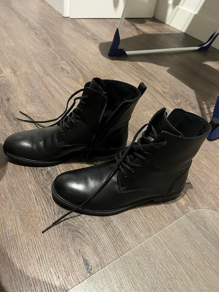 Nieuwe Ecco leren dameslaarsjes - Zwart, maat 38, Kleding | Dames, Schoenen, Ophalen of Verzenden, Nieuw, Zwart, Lage of Enkellaarzen