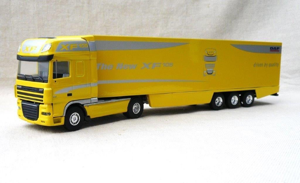 Lion Toys Daf xf105 demo uitvoering (geel) met koeltrailer., Ophalen of Verzenden, Zo goed als nieuw, Bus of Vrachtwagen, Lion Toys