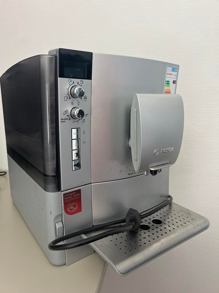Bosch Verocafe TES5155DE - Defect voor onderdelen/reparatie, Afneembaar waterreservoir, Koffiemachine, Niet werkend, Koffiebonen