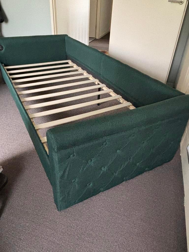 Slaapbank 90x200 donkergroen met usb, Ophalen, 90 cm, Eenpersoons, 200 cm