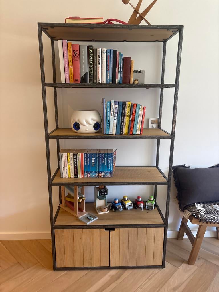LOAF industrieel Eikenhouten boekenkast met metalen frame, Huis en Inrichting, Kasten | Boekenkasten, Gebruikt, 50 tot 100 cm