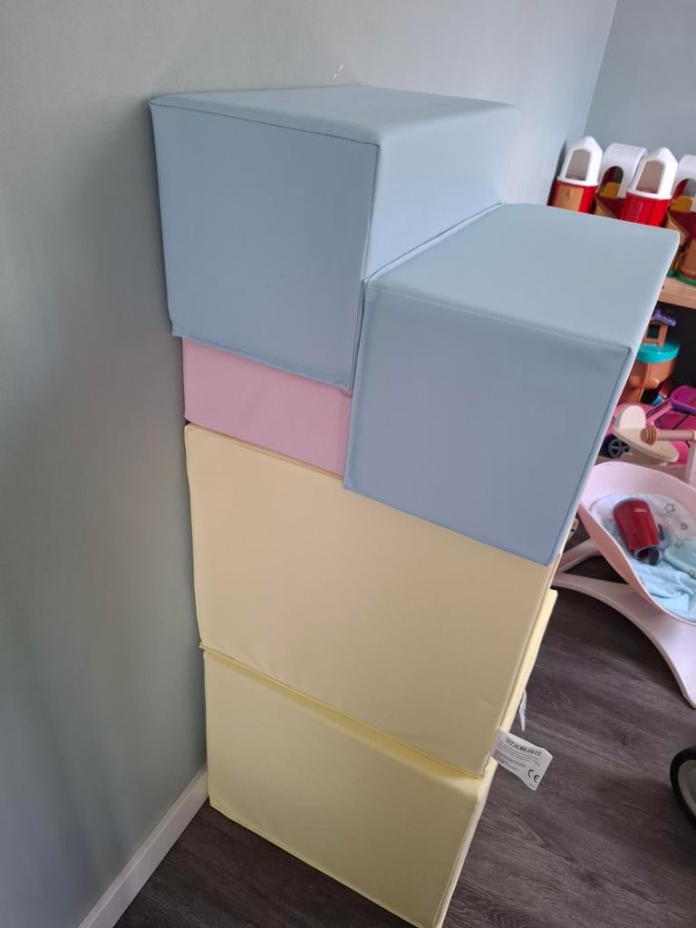 Speelblokken playland, Ophalen