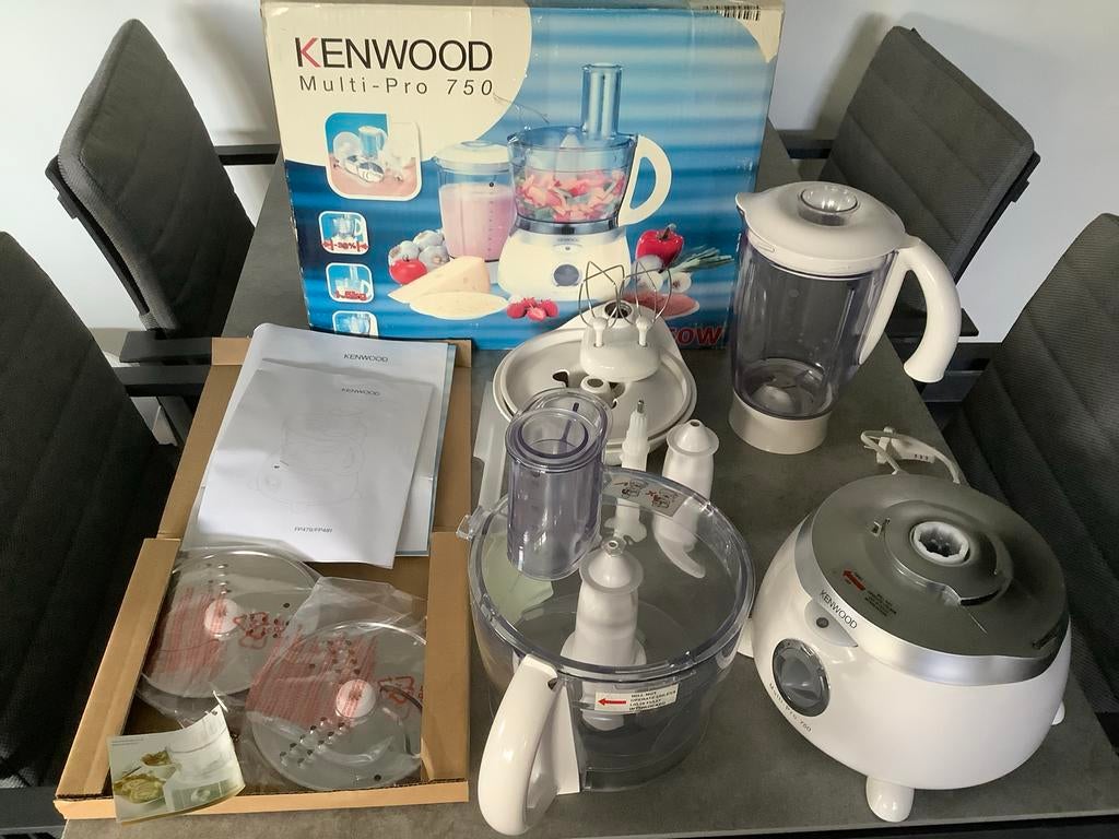 Kenwood Multi-Pro 750 Keukenmachine - Zo goed als nieuw, 3 snelheden of meer, Ophalen of Verzenden, Zo goed als nieuw, 2 tot 3 liter