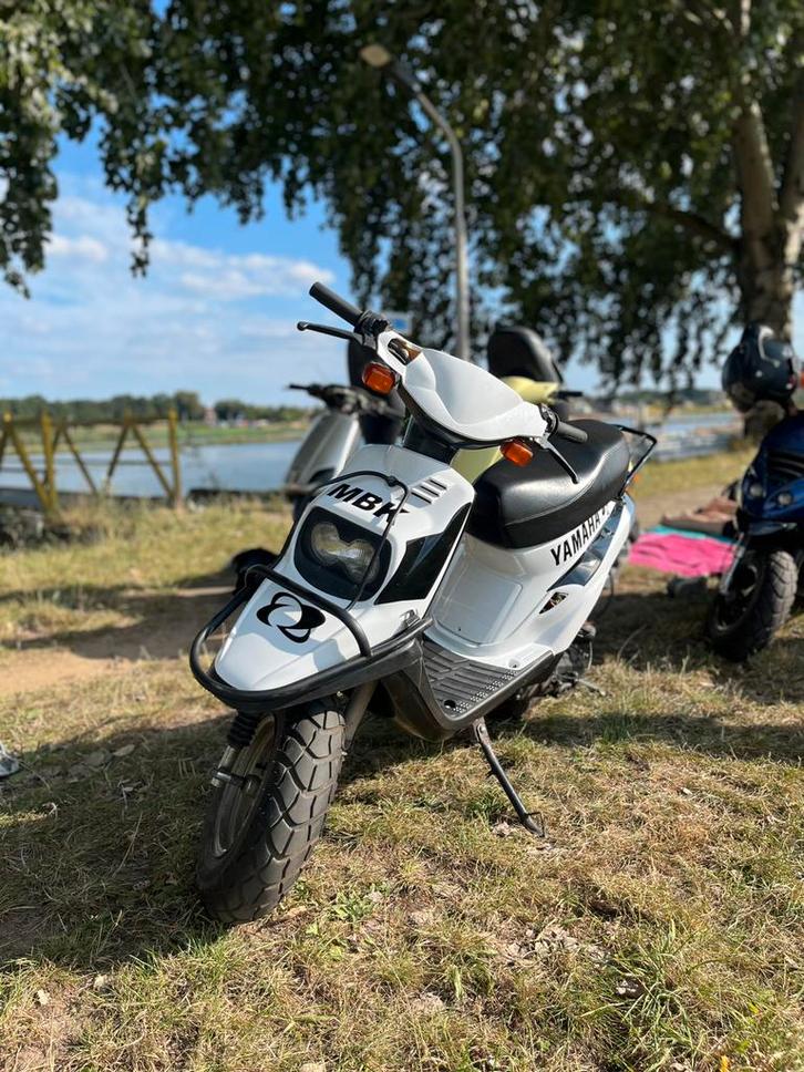 Yamaha booster 1993 bigwheel model, Fietsen en Brommers, Scooters | Yamaha, Gebruikt, Overige modellen, Maximaal 45 km/u, Tweetakt