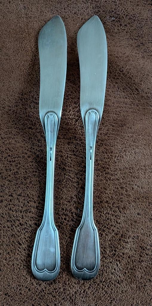 Twee verzilverde boter-vismessen, Chinon Christofle, Ophalen of Verzenden