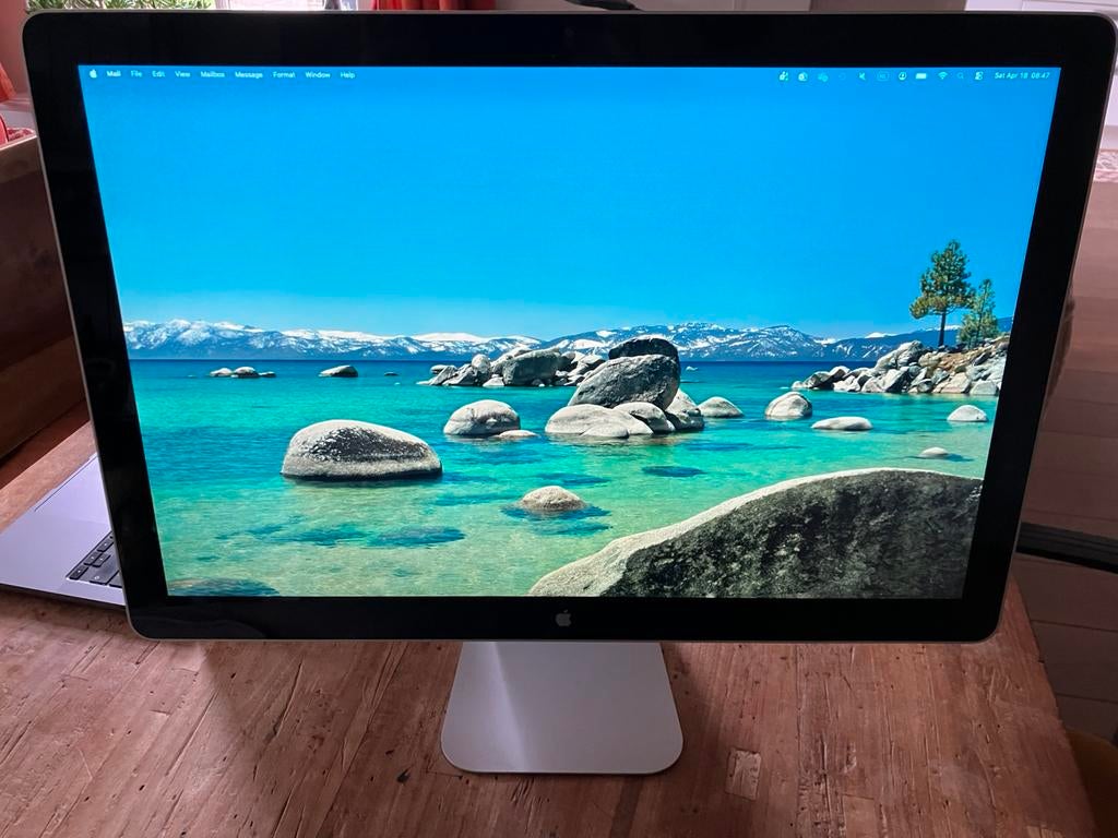 Apple led Cinema Display in orinele doos, Computers en Software, Monitoren, Ophalen, Zo goed als nieuw, 60 Hz of minder, LED