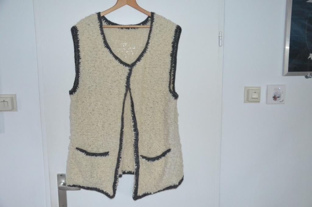 mooi nieuw handgebreid wollen mouwloos vest maat XXL, Overige kleuren, Maat 46/48 (XL) of groter, Nieuw, Ophalen of Verzenden