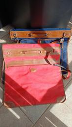 Twee tassen voor kostuums, Ophalen of Verzenden