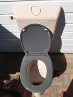 Retro Toilet met spoelbak kleur pergamon, Doe-het-zelf en Verbouw, Sanitair, Ophalen of Verzenden