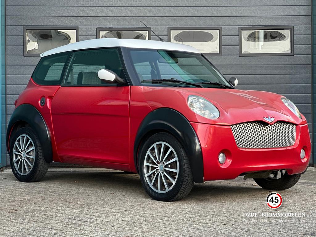 Chatenet CH26 Brommobiel 45km auto MINI 2009 | Aixam Ligier, Gebruikt, DVDL Brommobielen, Staarten 32
5281PL  Boxtel, NL, Chatenet