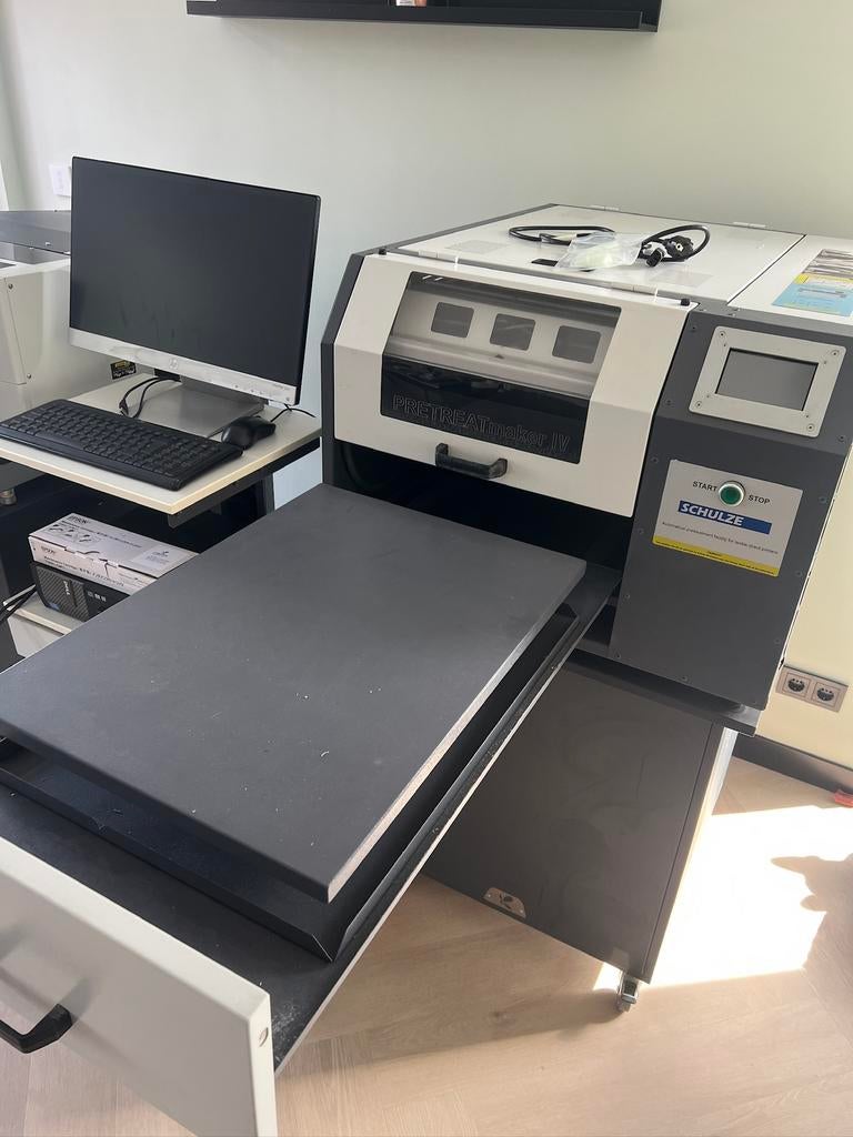 Schulze Pretreatmaker IV, Ophalen, Gebruikt, Printer