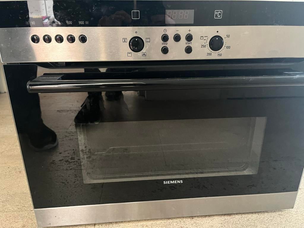 Siemens Siemens combi oven Type:HB83K550N, Witgoed en Apparatuur, Ovens, Gebruikt, Oven, Hete lucht, Inbouw