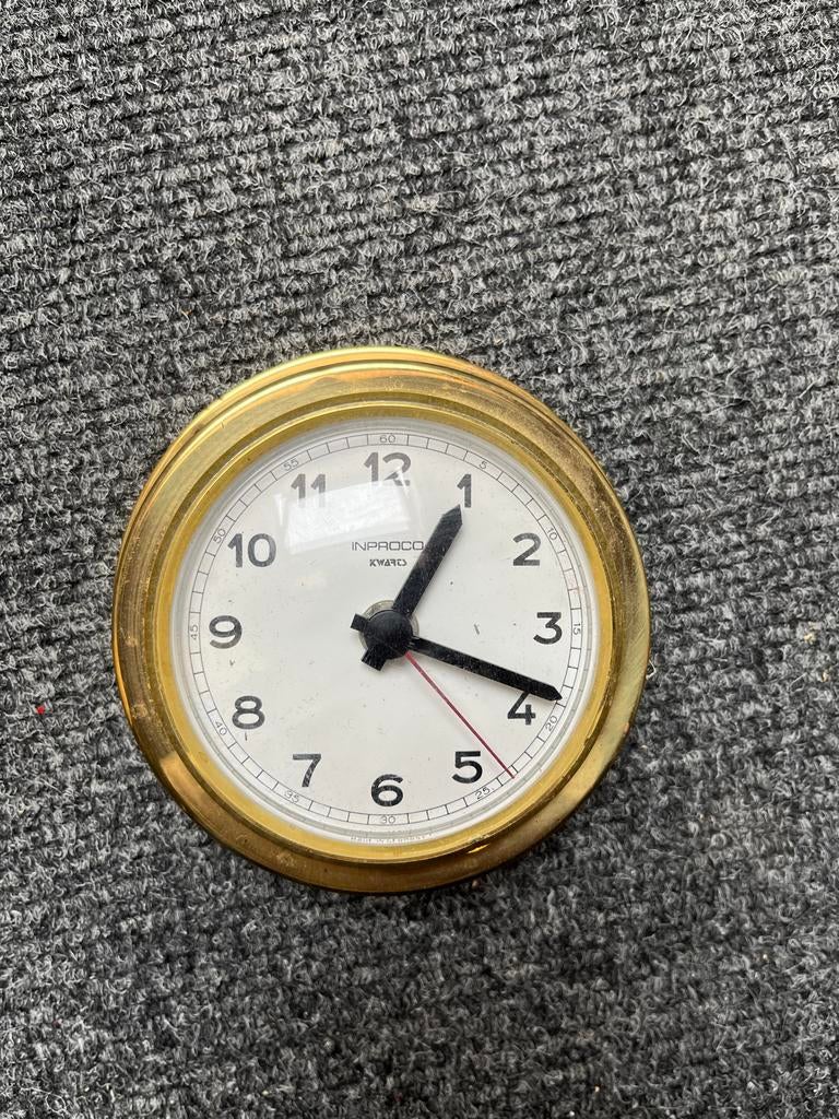 Inproco Kwarts Klokje en temperatuurmeter, Ophalen