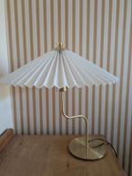 Chique nachtlampje lampje golvende rand messing, Huis en Inrichting, Lampen | Tafellampen, Ophalen, Zo goed als nieuw, Minder dan 50 cm