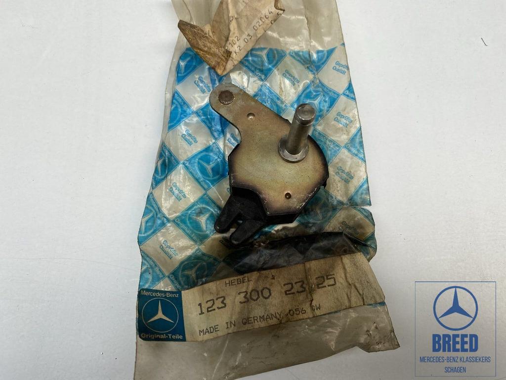 NOS hevel/demper gasmechaniek voor Mercedes-Benz W123 Diesel, Auto-onderdelen, Motor en Toebehoren, Mercedes-Benz, Nieuw, Ophalen of Verzenden