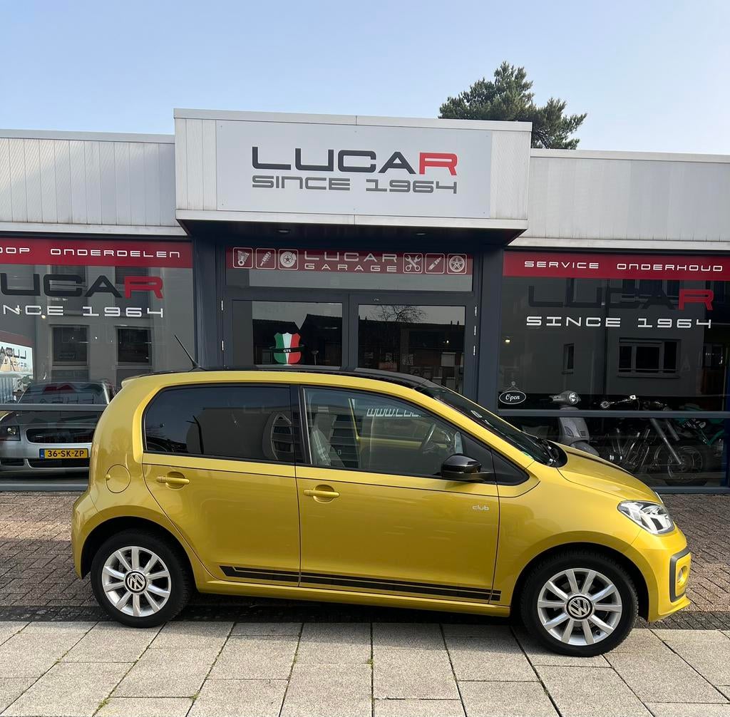 Volkswagen UP! 1.0 Club High up! Nieuwstaat Clima Stoelvw., Voorwielaandrijving, Stof, Overige kleuren, 4 stoelen