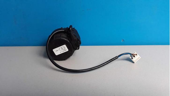 Driewegklep motor Remeha Tzerra diverse (S101765) 7624144, Doe-het-zelf en Verbouw, Verwarming en Radiatoren, Gebruikt, Cv-ketel of Combi-ketel