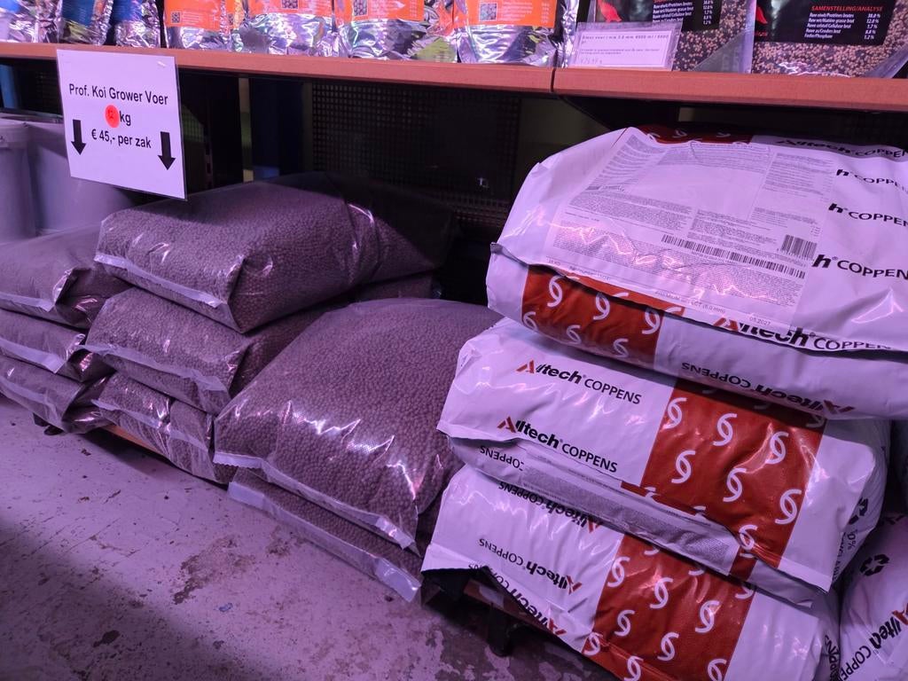 Steurvoer - vijvervissen mix voer grote zak va € 45,-