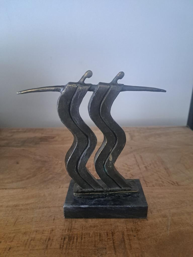 Corrie ammerlaan niekerk beeld, Antiek en Kunst, Groep mensen, Minder dan 20 cm, Ophalen of Verzenden, Op sokkel