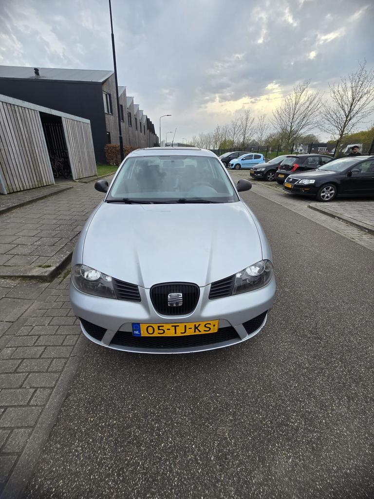 Seat Ibiza 1.4 AUT 2006 Airco, Auto's, Seat, Ibiza, Origineel Nederlands, 500 kg, 1390 cc