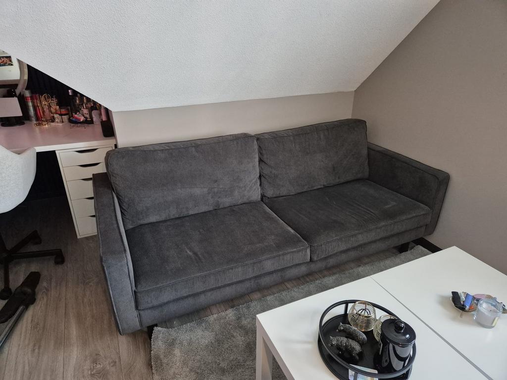 Grijze bank (industrieel) 205x97x60  ZGAN | 2,5 zitbank, Huis en Inrichting, Banken | Sofa's en Chaises Longues, Ophalen, Driepersoons