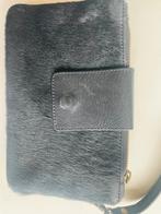 Te koop: leren tasje, zwart, huid, zonder draagriem, Ophalen of Verzenden, Zo goed als nieuw, Zwart, Schoudertasje