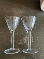 Geslepen gegraveerde kristallen likeurglaasjes +- 1900, Ophalen of Verzenden