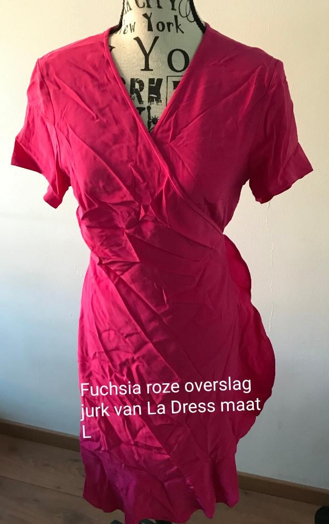 Fuchsia overslag jurk van La Dress maat L, Maat 42/44 (L), Ophalen of Verzenden, Zo goed als nieuw, Knielengte
