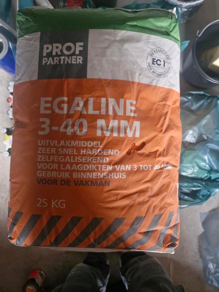 Te koop aangeboden, egaline van 3 t/m 40mm, Ophalen, Nieuw