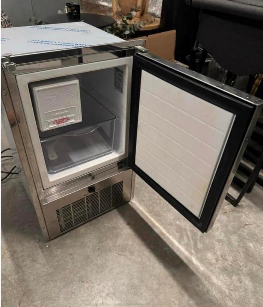 Vitrifrigo Ice Maker IM - CLP HYDRO ijsmachine, Witgoed en Apparatuur, IJsmachines, Ophalen of Verzenden, Zo goed als nieuw, Zelfvriezend