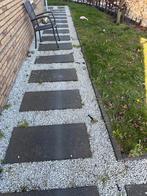Gratis: Tuintegels antraciet 80x40cm, 34 stuks, grind etc, Tuin en Terras, Tegels en Klinkers, Ophalen, Gebruikt, 10 m² of meer