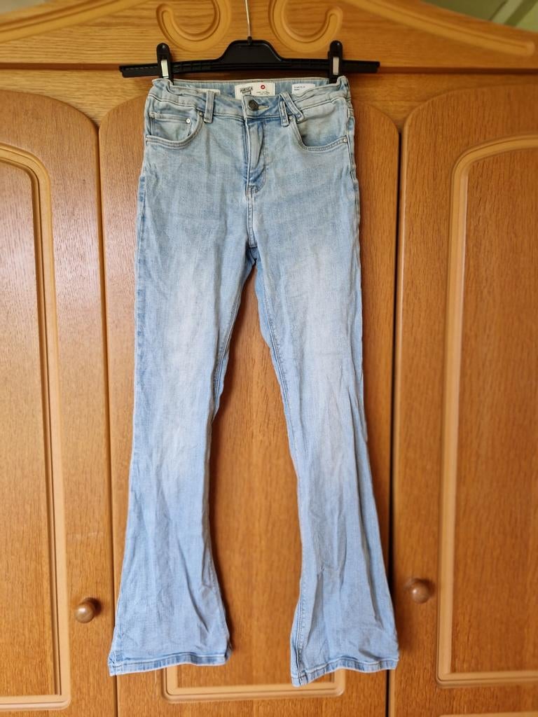 Lichtblauwe flared jeans van America Today maat 146/152, Broek, America Today, Gebruikt, Meisje