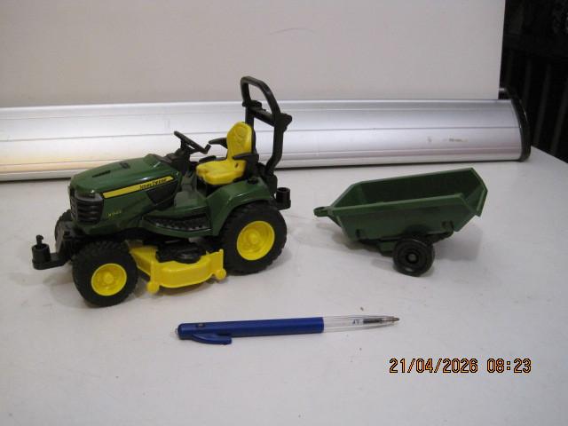 john deere X94G speelgoed trekhaak gebroken (386), Ophalen of Verzenden, Gebruikt