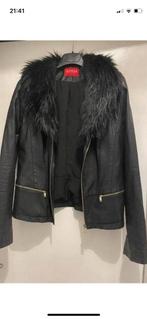 Guess leren jas met bontkraag maat m, Ophalen, Zo goed als nieuw, Maat 38/40 (M), Zwart