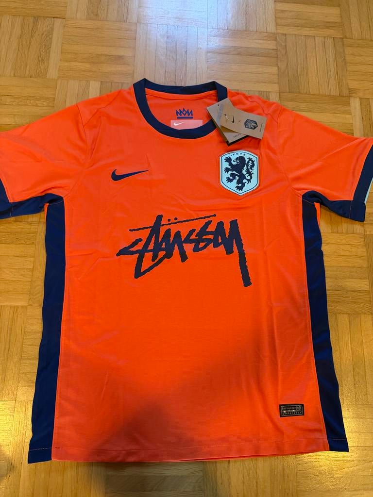 Stussy X Nike Koningsdag Shirt L, Ophalen of Verzenden, Nieuw, Maat 52/54 (L), Oranje
