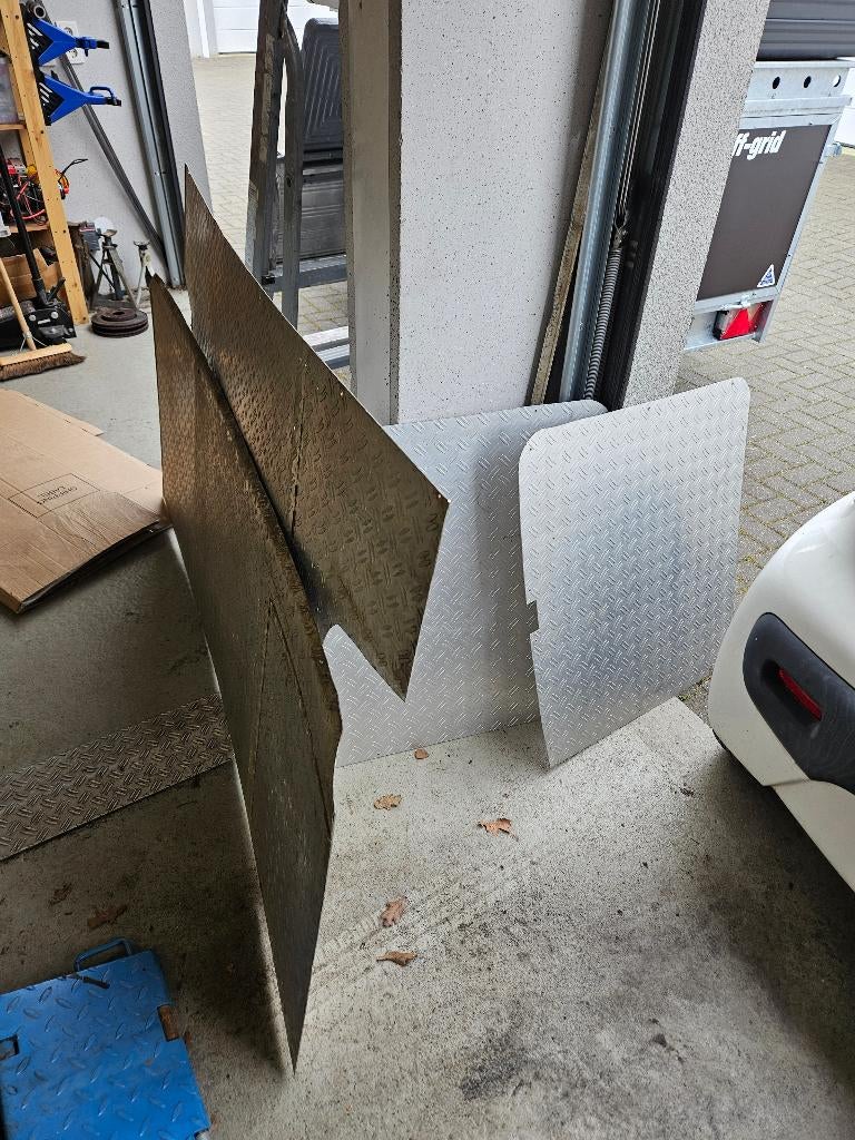 Traanplaat, Ophalen, Gebruikt, Aluminium