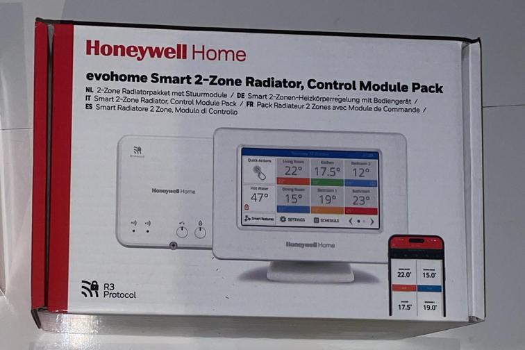 Honeywell Home Evohome 2-zone radiatorpakket met stuurmodule, Ophalen of Verzenden, Slimme thermostaat, Gebruikt