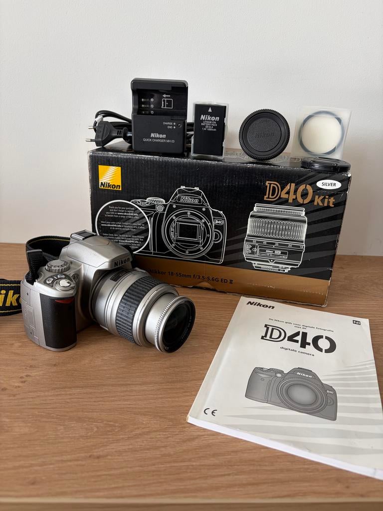 Nikon D40 spiegelreflexcamera met 18-55 lens en accessoires, Gebruikt, Spiegelreflex, Ophalen of Verzenden, Nikon